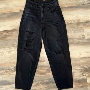American eagle mom jeans